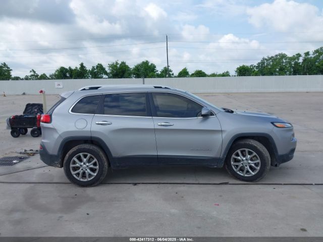 1C4PJMCB6HW524181 Jeep 2017