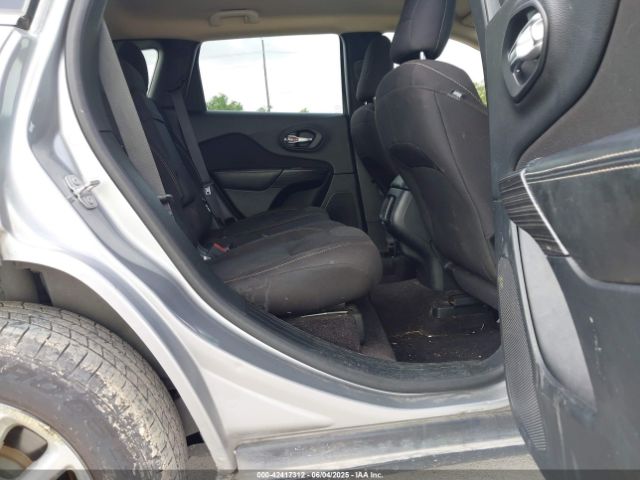 2017 JEEP CHEROKEE 1C4PJMCB6HW524181 Photo 7