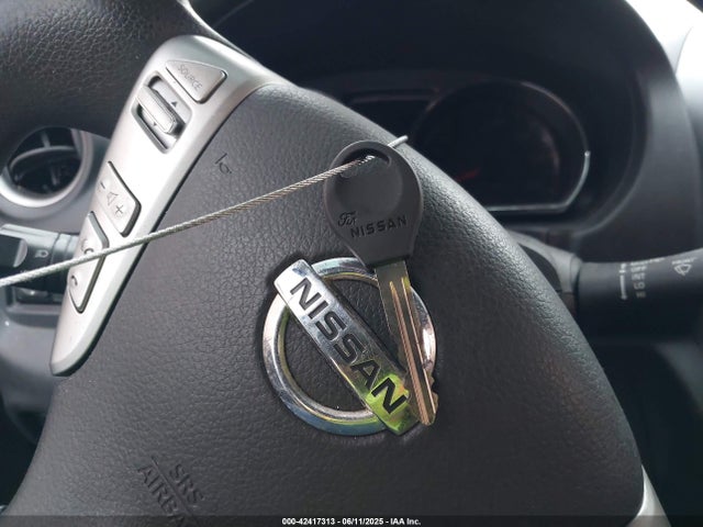 3N1CN7AP3FL835740 Nissan 2015
