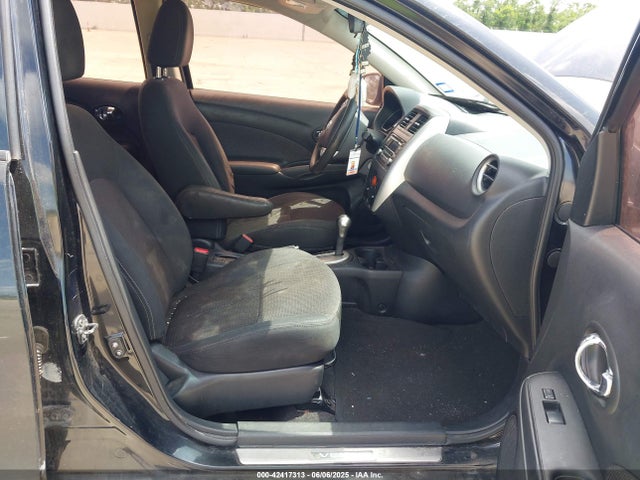 3N1CN7AP3FL835740 Nissan 2015