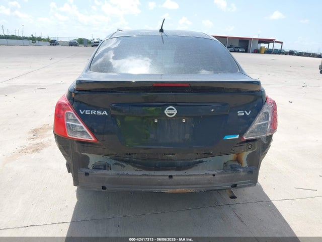 3N1CN7AP3FL835740 Nissan 2015