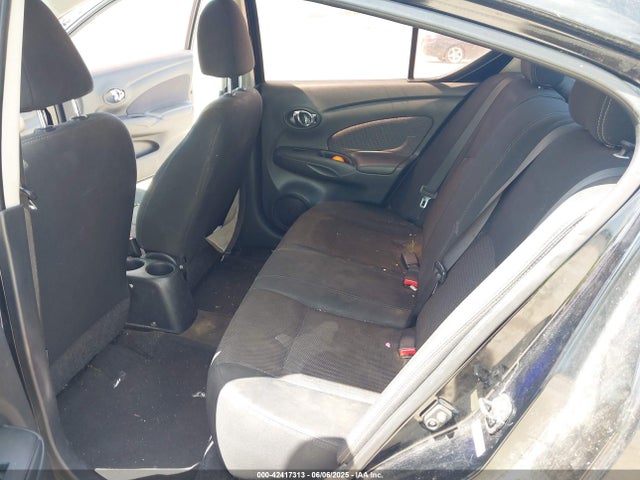 3N1CN7AP3FL835740 Nissan 2015