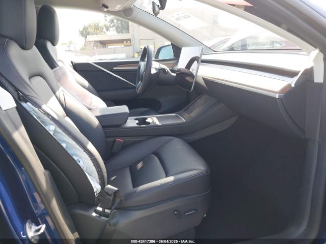 2023 TESLA MODEL Y 7SAYGDEFXPF712033 Photo 4