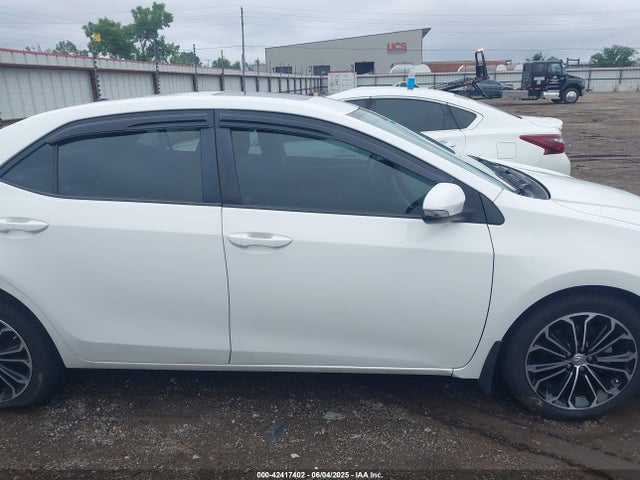Продажа на аукционе авто 2016 Toyota Corolla S Premium, vin: 5YFBURHE1GP470975, номер лота: 42417402