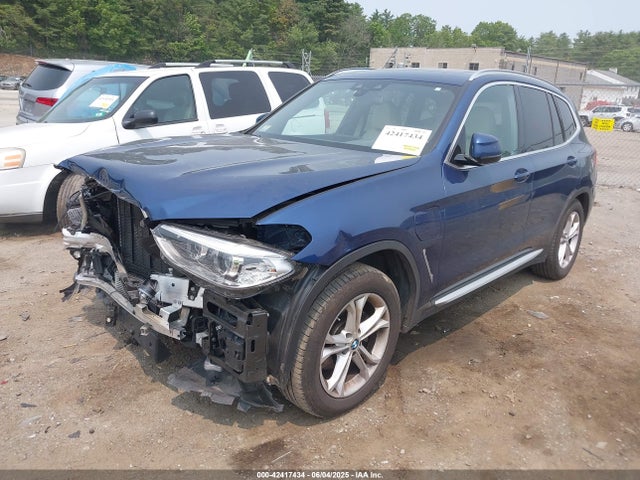 BMW X3 2021 5UXTS1C04M9E30643 Image 2