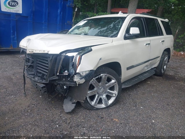 2015 CADILLAC ESCALADE 1GYS4MKJ4FR710141 Photo 1