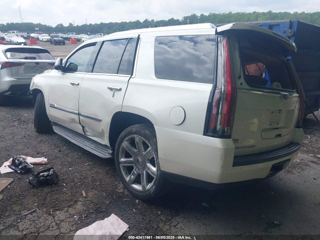 2015 CADILLAC ESCALADE 1GYS4MKJ4FR710141 Photo 2