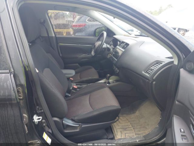 2019 MITSUBISHI OUTLANDER SPORT JA4AR3AU8KU009256 Photo 4