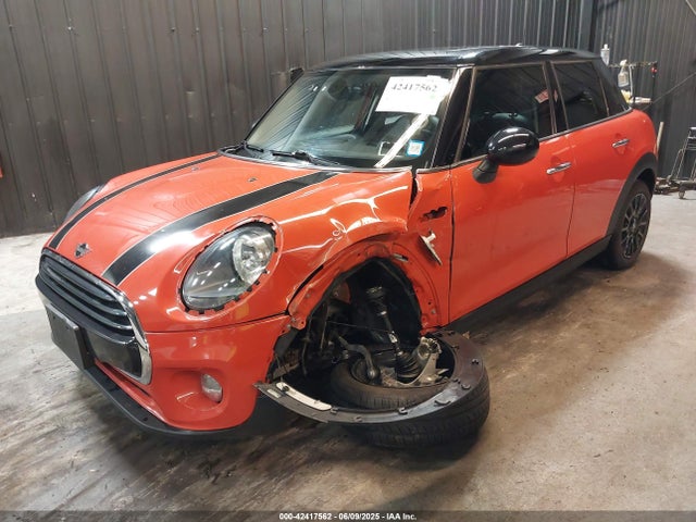 Mini Hardtop Cooper 2019 WMWXU1C58K2F82579 Image 2