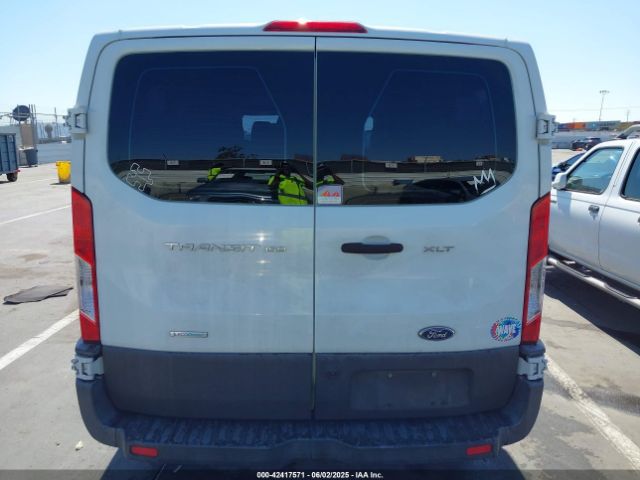1FMZK1YG9GKA83642 Ford Transit-150 Xlt