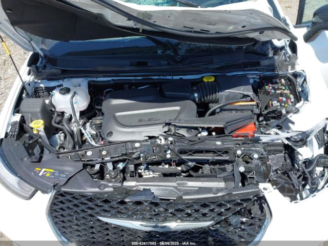 2025 CHRYSLER PACIFICA 2C4RC1BG8SR584476 Photo 9