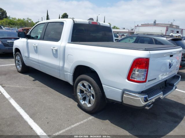 2022 RAM 1500 1C6SRFFT3NN456823 Photo 2