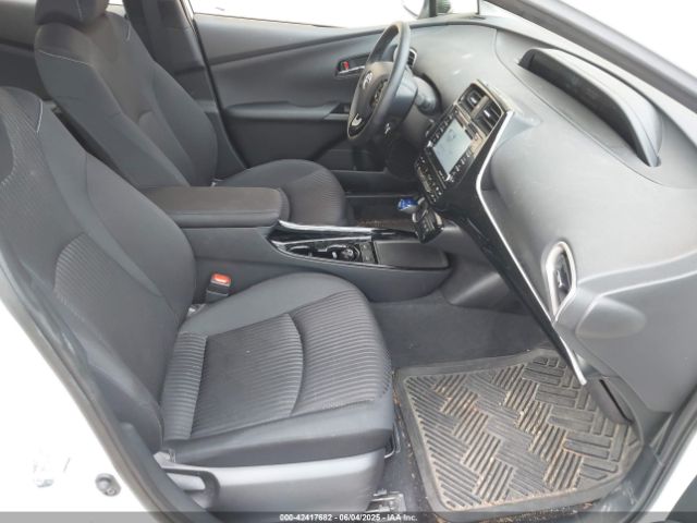 2022 TOYOTA PRIUS PRIME JTDKAMFP5N3213324 Photo 4