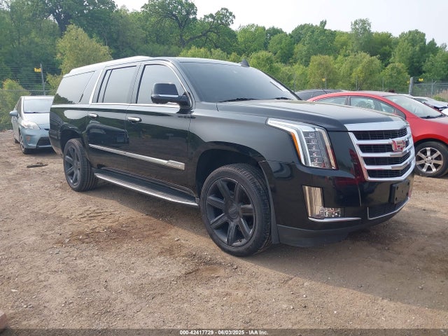 2016 CADILLAC ESCALADE ESV 1GYS4HKJ7GR339677 Photo 0