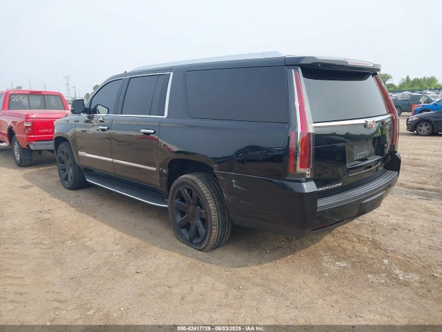 2016 CADILLAC ESCALADE ESV 1GYS4HKJ7GR339677 Photo 2
