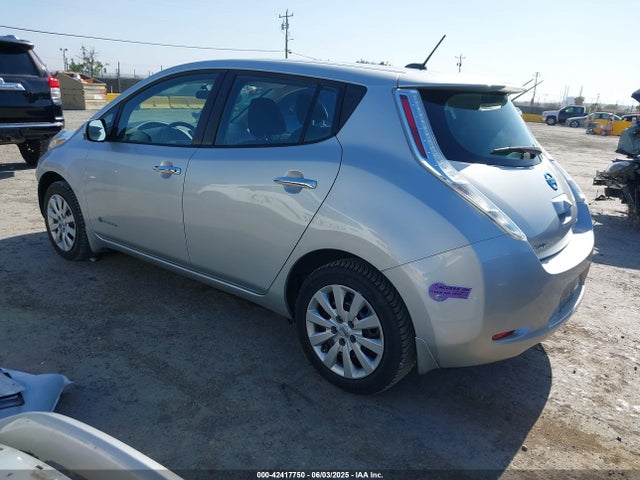 1N4BZ0CP1HC300038 Nissan LEAF S