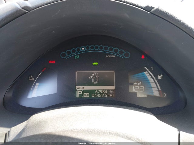 1N4BZ0CP1HC300038 Nissan LEAF S