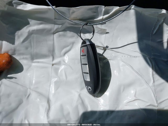 JN1BY1AP1HM740652 Infiniti 2017