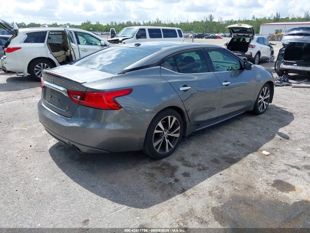 1N4AA6AP4GC426126 Nissan 2016