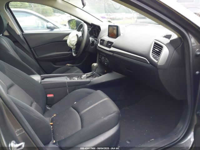 2017 MAZDA MAZDA3 3MZBN1U75HM108112 Photo 4
