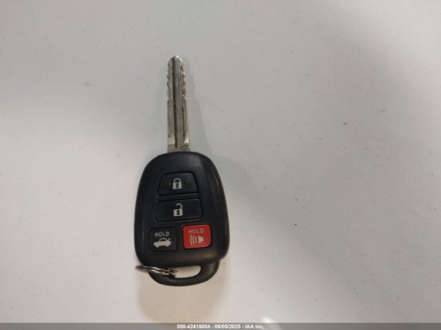 4T1BF1FKXEU464513 Toyota CAMRY LE