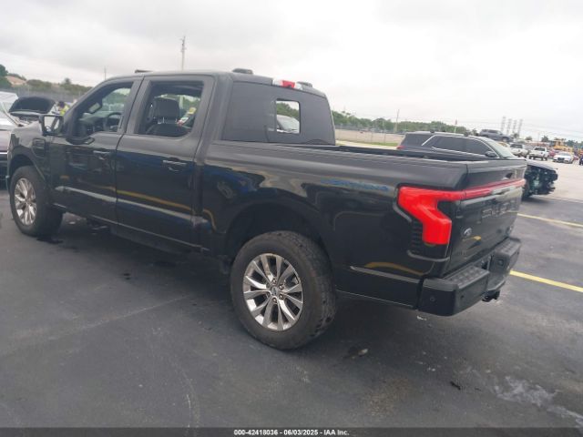 2023 FORD F-150 LIGHTNING 1FT6W1EV3PWG08587 Photo 2