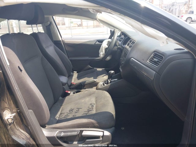 3VWD17AJXFM259306 Volkswagen Jetta