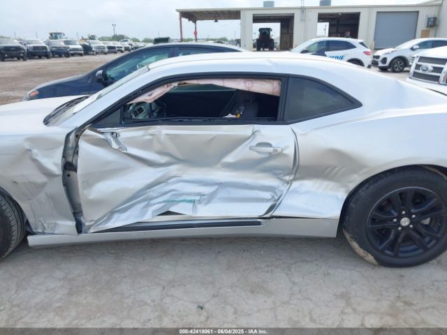 2G1FD1E38F9110275 Chevrolet lfx