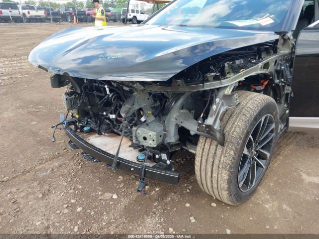 2024 ACURA ZDX 4W5KHNRL4RZ504669 Photo 5