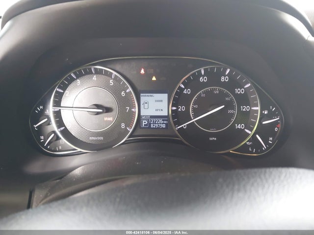 JN8AY2NE4H9707966 Nissan 2017