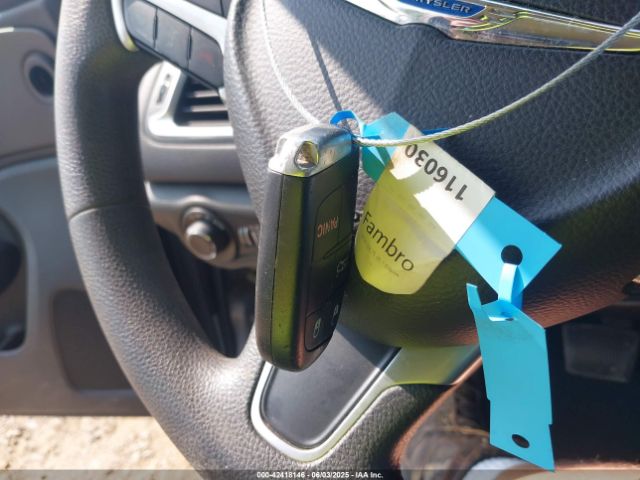 2015 CHRYSLER 200 1C3CCCAB8FN572228 Photo 10