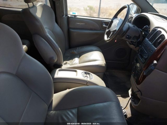 2003 CHRYSLER TOWN & COUNTRY 2C8GP64LX3R360516 Photo 4