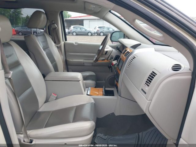 2008 CHRYSLER ASPEN 1A8HW58N48F143615 Photo 4