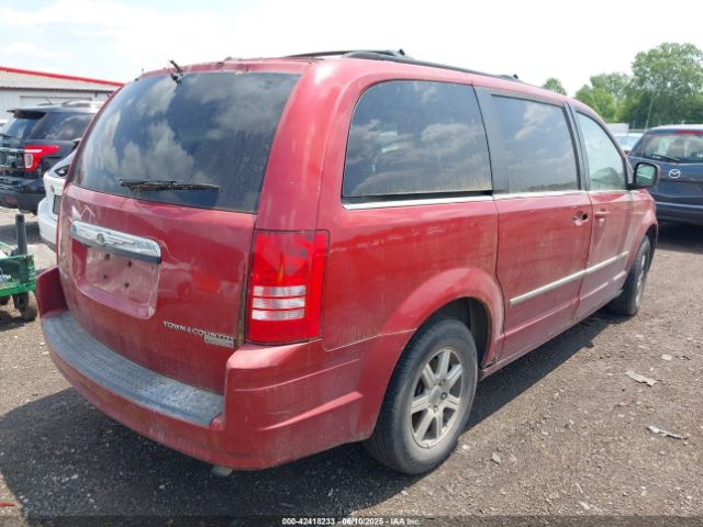 2010 CHRYSLER TOWN & COUNTRY 2A4RR5D17AR109036 Photo 3