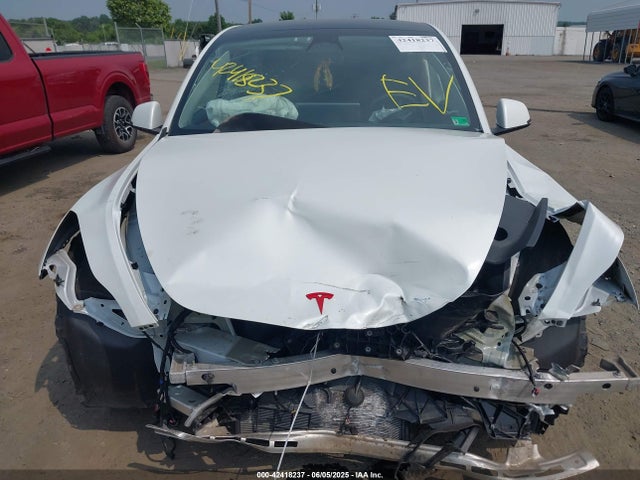 7SAYGDEE6PF668863 Tesla 2023