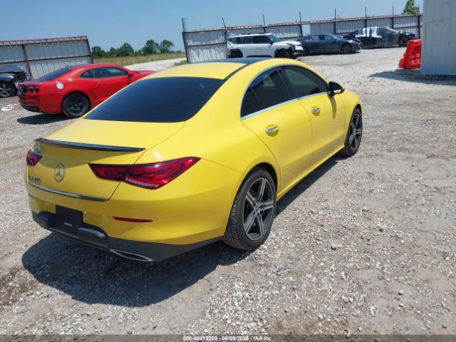 W1K5J4GB2MN172174 Mercedes-Benz m260