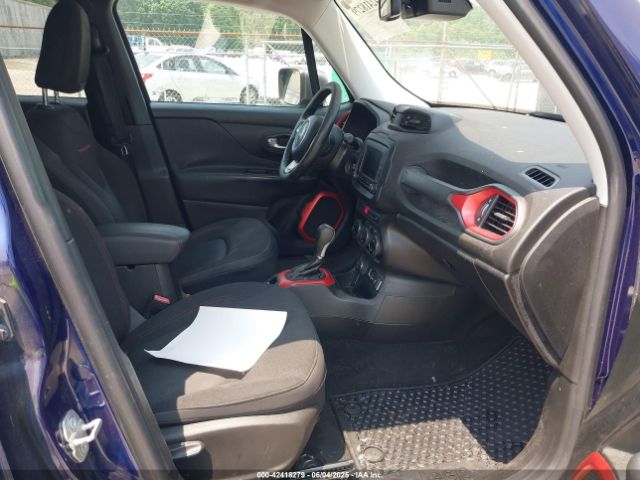 ZACCJBCT8GPD06413 Jeep Renegade Trailhawk