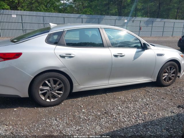 5XXGT4L31LG381038 KIA Optima Lx