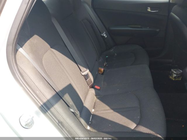 5XXGT4L31LG381038 KIA Optima Lx