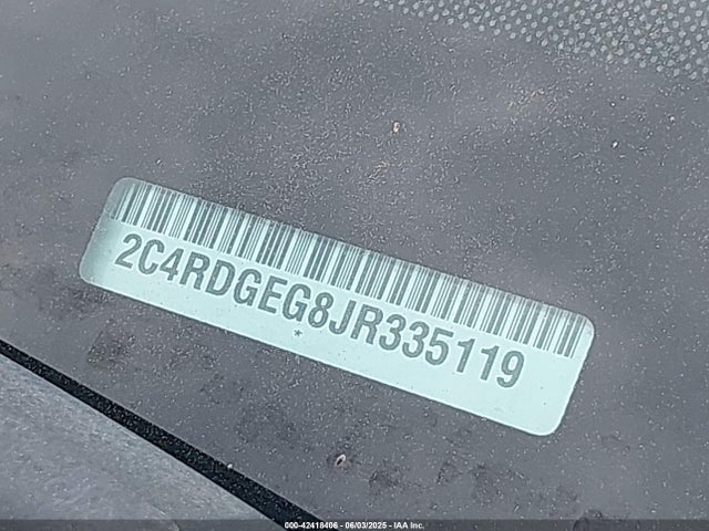 2C4RDGEG8JR335119 Dodge Grand Caravan