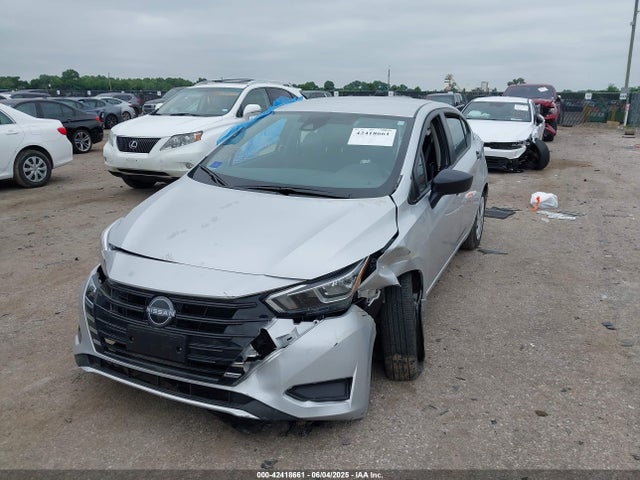 Nissan 2024 2024 3N1CN8DV2RL927300 Image 2