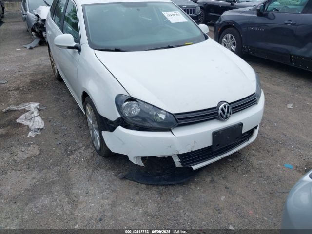 3VWPL7AJ8EM619517 Volkswagen Jetta Sportwagen 2.0l Tdi