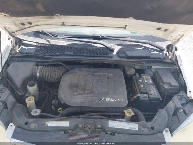 2011 CHRYSLER TOWN & COUNTRY 2A4RR8DGXBR796729 Photo 9