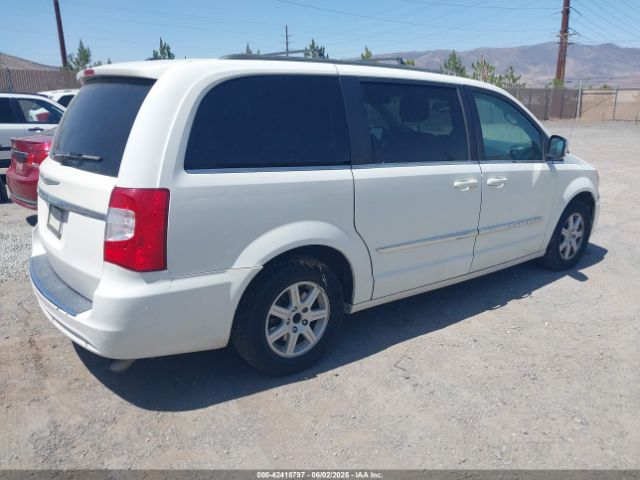 2011 CHRYSLER TOWN & COUNTRY 2A4RR8DGXBR796729 Photo 3