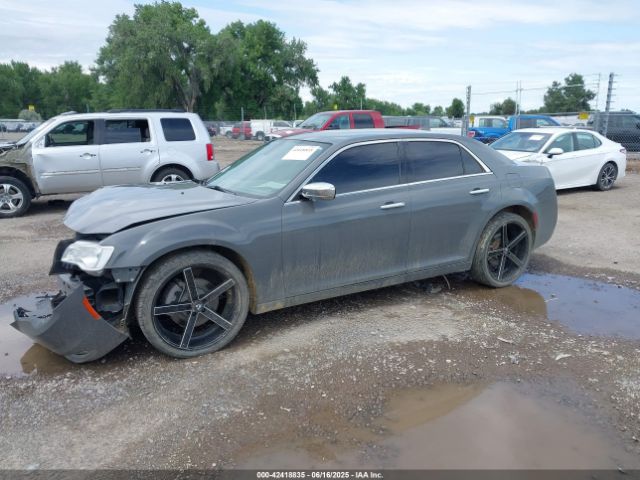 2018 CHRYSLER 300 2C3CCAKG6JH177450 Photo 1