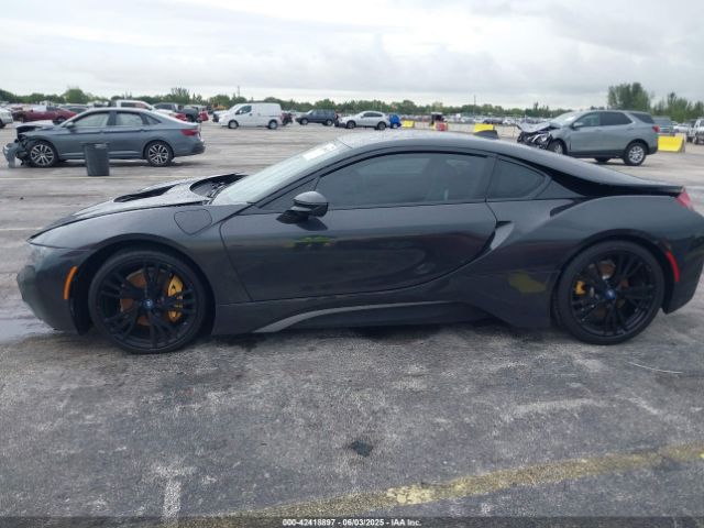 WBY2Z2C33HV676861 BMW I8