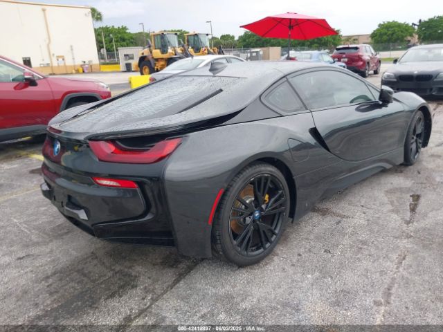 WBY2Z2C33HV676861 BMW I8