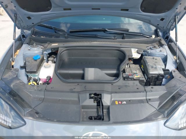 2024 HYUNDAI IONIQ 6 KMHM24AA6RA070518 Photo 9
