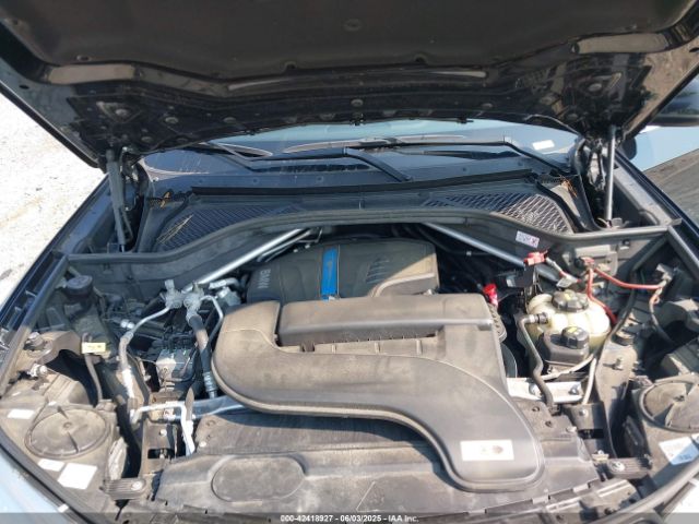 2018 BMW X5 EDRIVE 5UXKT0C55J0W00049 Photo 9
