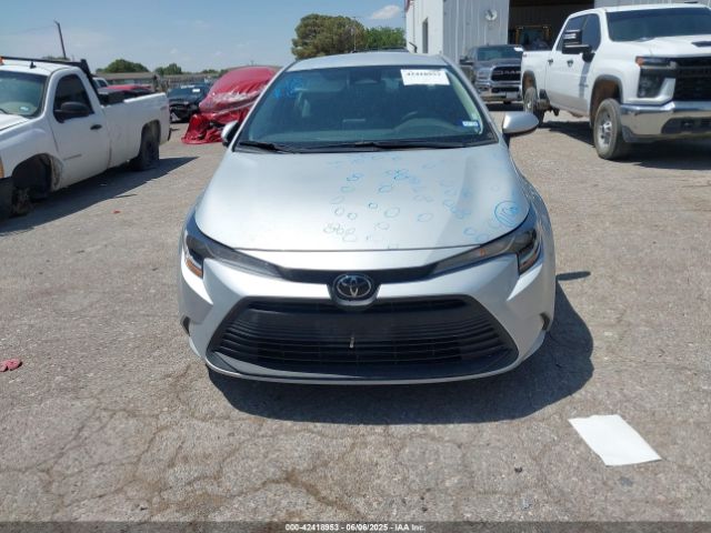 5YFB4MDE8RP121436 Toyota COROLLA LE